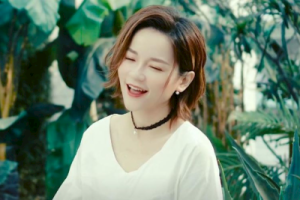 程响《世界那么大还是遇见你吉他谱》C调经典原版