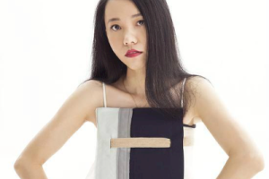 曹方《南部小城吉他谱》F调原版