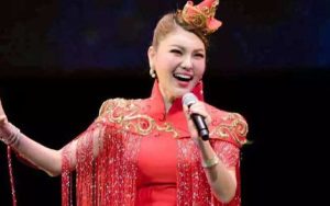 套马杆简谱(歌词)-乌兰图雅-C调歌曲简谱