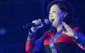 山路十八弯简谱(歌词)-李琼-A调歌曲简谱