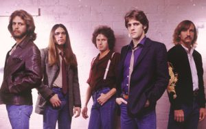 加州旅馆简谱-Eagles-D调歌曲简谱