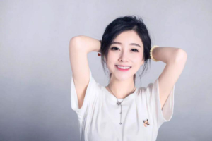 冯提莫《佛系少女吉他谱》C调原版