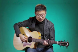 王大毛《孤单边缘吉他谱》C调原版吉他谱