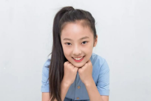 王佳钰《六一儿童节吉他谱》G调原版