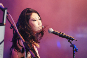 曲婉婷《我的歌声里吉他谱》C调新手原版