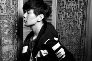 林俊杰《爱不会绝迹吉他谱》G调