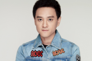 赵英俊《送你一朵小红花吉他谱》C调原版图谱