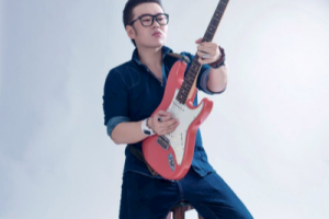 虎二《你一定要幸福吉他谱》G调原版