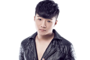 白小白《我爱你不问归期吉他谱》G调