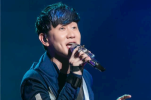 林俊杰《爱笑的眼睛吉他谱》C调