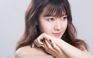 金南玲《逆流成河吉他谱》C调原版吉他谱