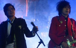 蝴蝶花吉他谱-水木年华《蝴蝶花》F调弹唱六线谱