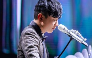 林俊杰《背对背拥抱吉他谱》C调原版图谱