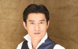 明明知道相思苦简谱(歌词)-黄安-F调歌曲简谱