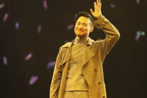 张学友《每天爱你多一些吉他谱》C调原版吉他谱