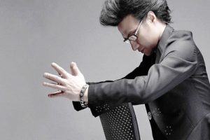 汪峰《春天里吉他谱》C调弹唱六线谱