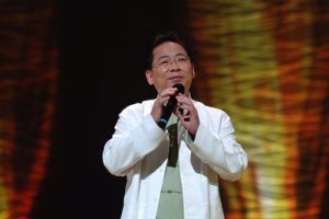 张明敏《爸爸的草鞋吉他谱》G调原版弹唱谱