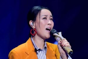 出卖吉他谱-那英《出卖》C调图片谱-弹唱六线谱