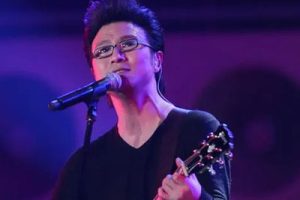 汪峰《我们的梦吉他谱》G调原版弹唱谱