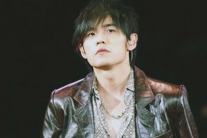 周杰伦《我落泪情绪零碎吉他谱》C调原版图谱