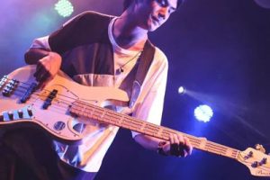 老王乐队《规律的生活吉他谱》C调原版