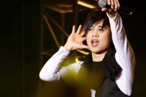 TANK《非你莫属吉他谱》G调