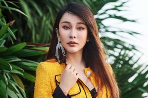 同手同脚简谱-温岚-E调歌曲简谱