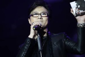 汪峰《时光倒流吉他谱》G调原版