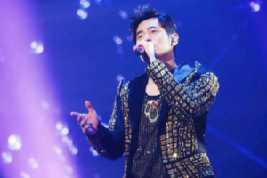 周杰伦《浪漫手机吉他谱》A调原版弹唱谱