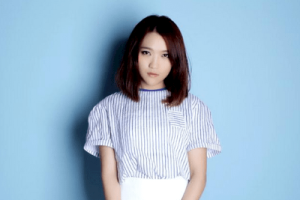 庄心妍《再见只是陌生人吉他谱》C调原版弹唱谱