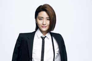 蔡淳佳《隐形纪念吉他谱》C调原版六线谱