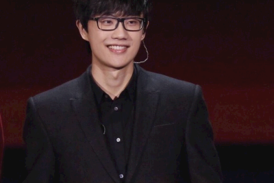 许嵩《绝代风华吉他谱》G调简单版弹唱谱 许嵩《绝代风华吉他谱》G调简单版弹唱谱