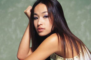 萧亚轩《类似爱情吉他谱》D调双吉他原版