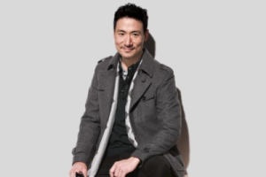 张学友《在你身边吉他谱》 A调原版