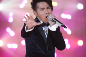 曹格《沉默玩具吉他谱》G调原版