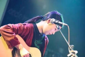 JAM《世界之大吉他谱》G调原版六线谱