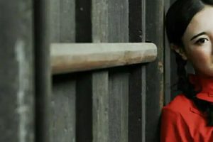 你的九儿《小镇姑娘吉他谱》C调