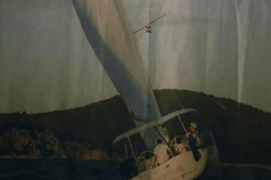 刘森《哪儿那么多事儿吉他谱》C调弹唱六线谱