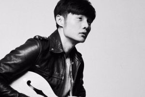 李荣浩《我知道是你吉他谱》C调原版弹唱谱