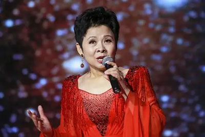 董文华《十五的月亮吉他谱》G调原版 董文华《十五的月亮吉他谱》G调原版
