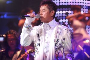 谭咏麟《难舍难分吉他谱》C调原版弹唱谱