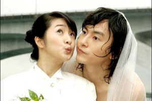 梁心颐《靠近一点点吉他谱》G调弹唱六线谱