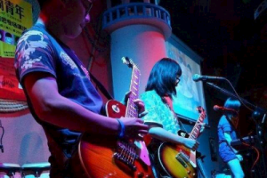 我在等吉他谱-林宝馨-C调弹唱六线谱-高清弹唱谱