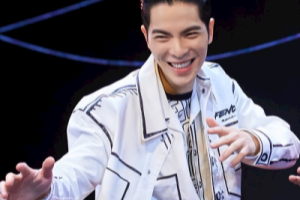 萧敬腾《王子的新衣吉他谱》C调原版弹唱谱