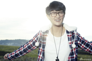 林家源《不负于你吉他谱》C调弹唱六线谱