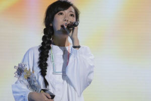 牛奶咖啡《忘了牵手吉他谱》G调弹唱六线谱