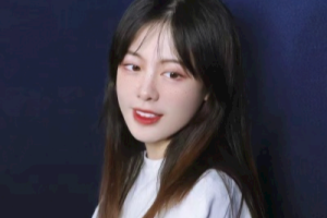 辛雯《失约的你吉他谱》G调原版六线谱