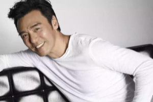 钟镇涛《你的影子吉他谱》C调原版图谱