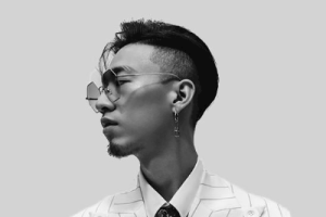 你的吉他谱G调-贺仙人《你的》高清原版六线谱