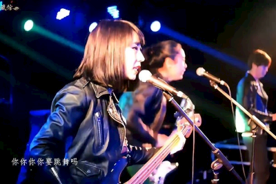 新裤子《你要跳舞吗吉他谱》C调弹唱六线谱 新裤子《你要跳舞吗吉他谱》C调弹唱六线谱